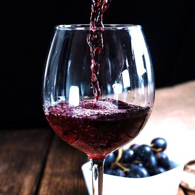 Chọn Loại Rượu Vang Nào Để Biếu Quà Tết?